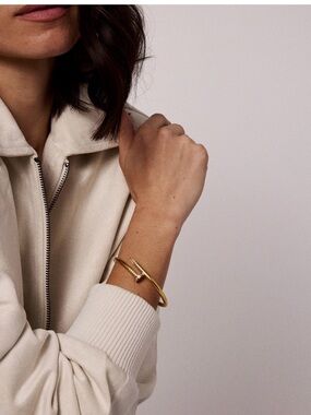 NWT Electric Picks Nailed It Bracelet